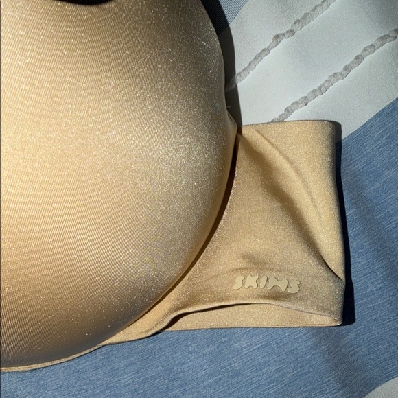 Skims balconette push up bra size 38 C - Picture 7 of 9